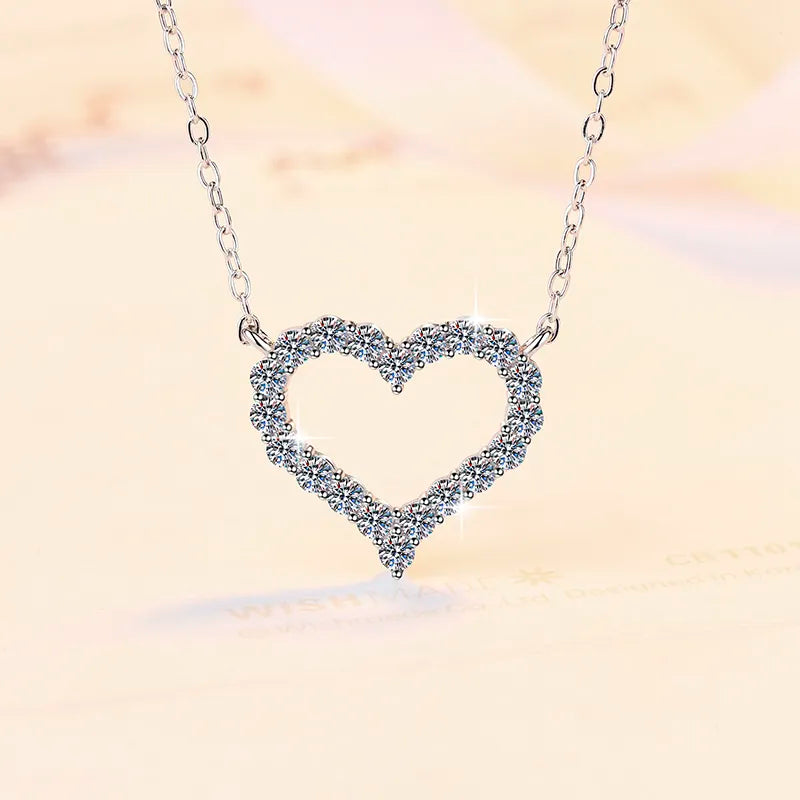 Collar de Plata Esterlina 925, diseño corazón micro moissanita total 1.7 quilate, certificado GRA
