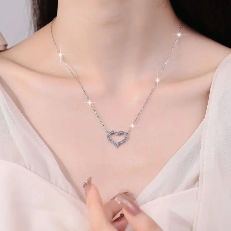 Collar de Plata Esterlina 925, diseño corazón micro moissanita total 1.7 quilate, certificado GRA
