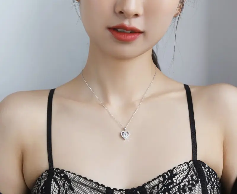 Collar de Plata 925, Corazón único moissanita de 1 ct, certificado GRA