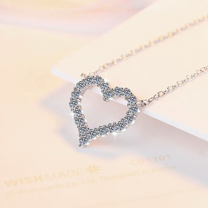Collar de Plata Esterlina 925, diseño corazón micro moissanita total 1.7 quilate, certificado GRA