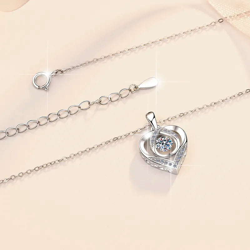 Collar de Plata Esterlina 925, diseño corazón único moissanita de 0.5 CT, certificado GRA