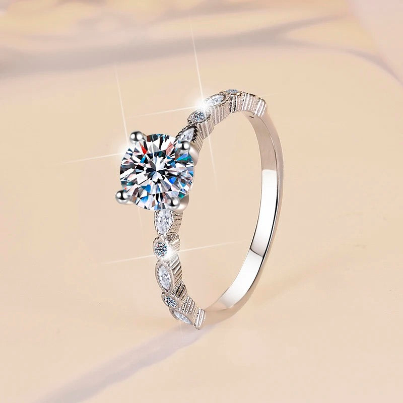 Anillo de plata esterlina 925, bañado en rodio, con diamante de moissanita , 1 quilates, VSS1, Color D, con certificado GRA.