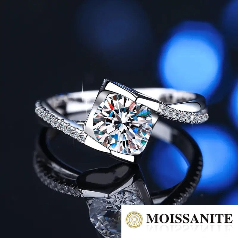 Anillo de plata esterlina 925 bañado en rodio, con diamantes de moissanita de 1 Quilates, VVS1, Color D , con certificado GRA.