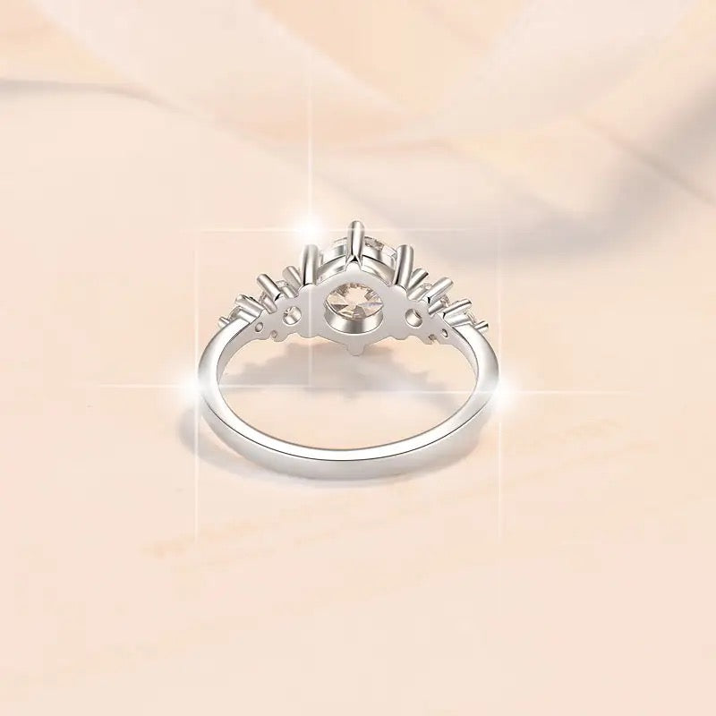 Anillo de Plata Esterlina 925 Bañado en Rodio con Moissanita de 1 Quilate, VVS1, Color D, Certificado GRA