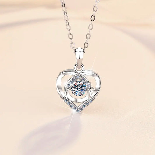 Collar de Plata Esterlina 925, diseño corazón único moissanita de 0.5 CT, certificado GRA